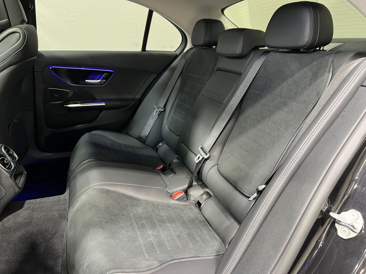 Mercedes-Benz C-Klasse – Bild 18