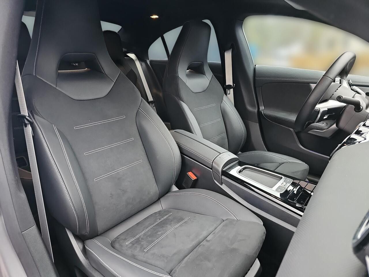 Zdjęcie pojazdu 19 / 21