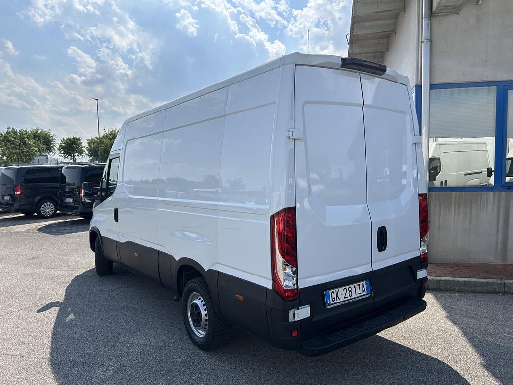 IVECO | DAILY 35S14 V