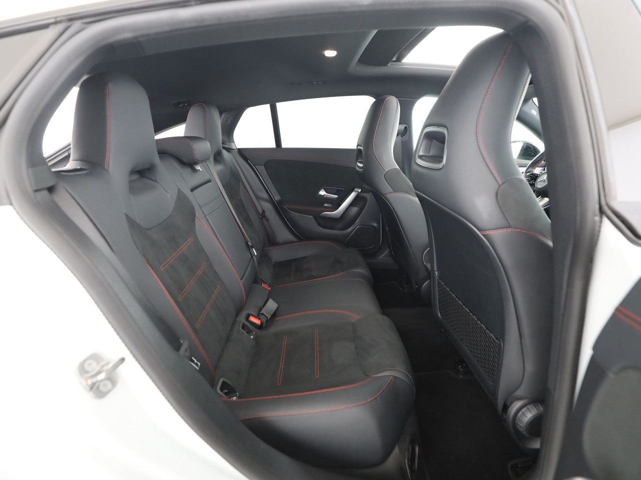 Mercedes-Benz CLA – Bild 14
