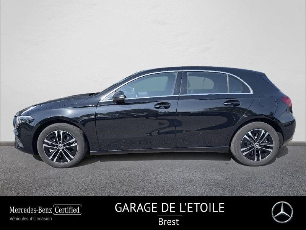 Photo du v&eacute;hicule 2 / 18