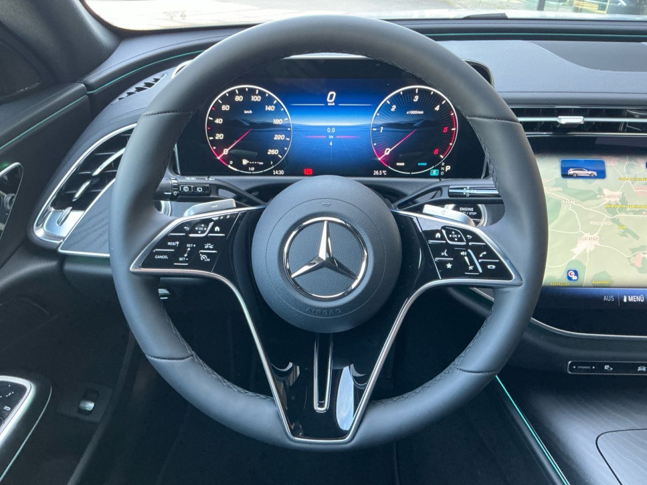 Mercedes-Benz E-Klasse – Bild 11