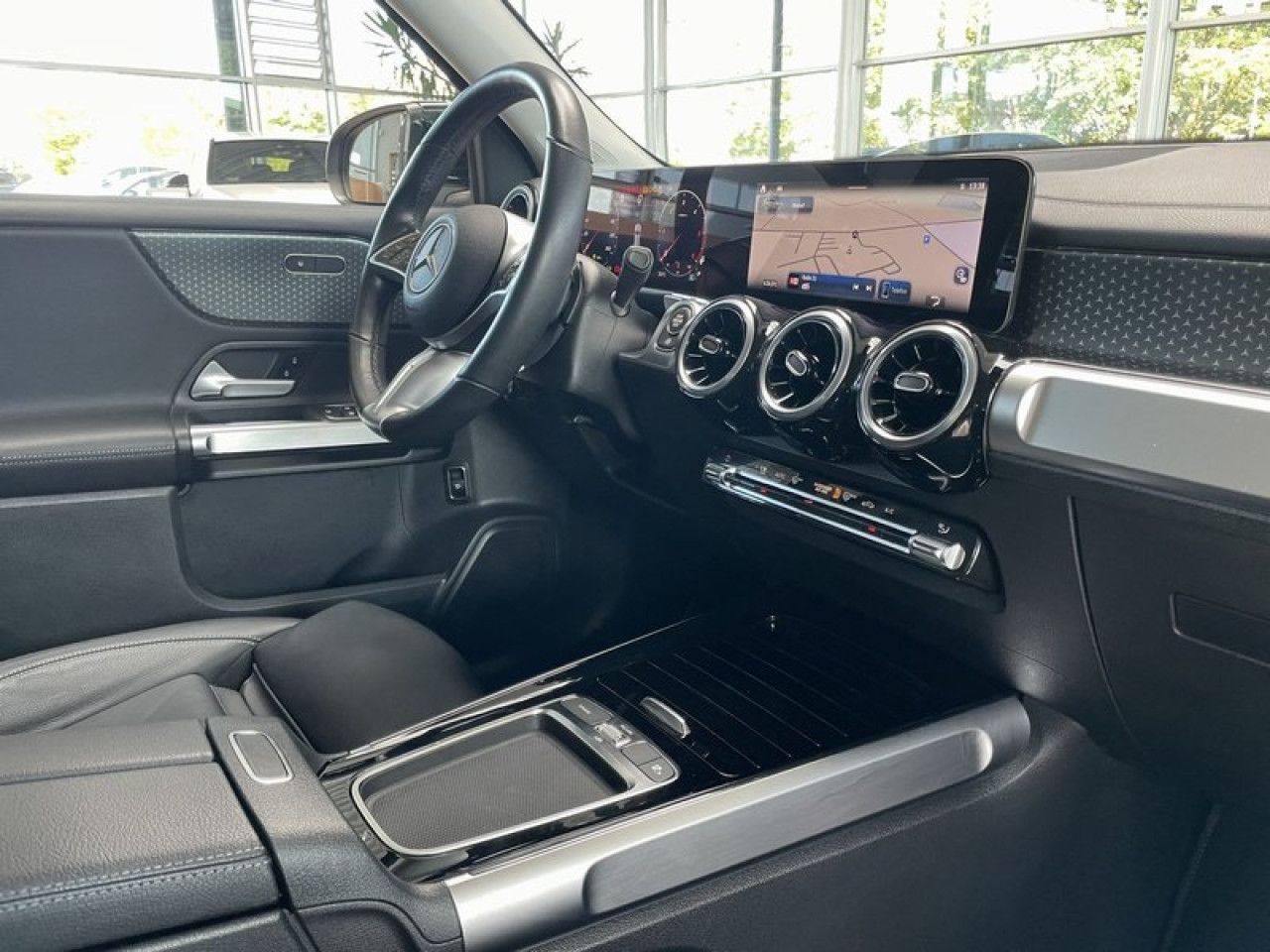Mercedes-Benz GLB – Bild 6