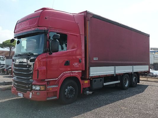 Vehicle image 1 / 4