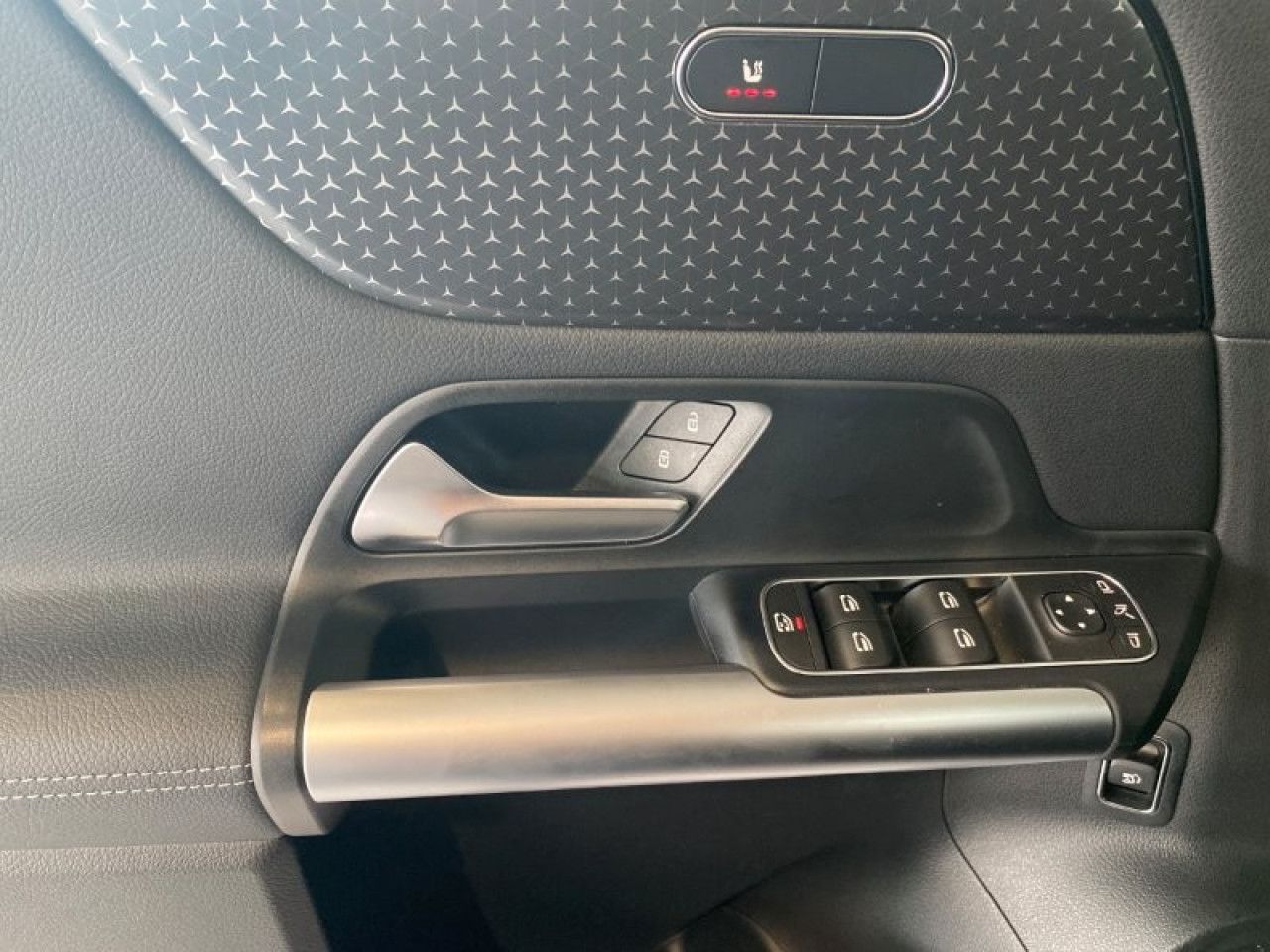 Fahrzeugbild 11 / 17