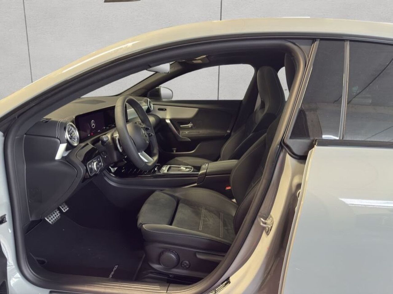 Fahrzeugbild 10 / 25