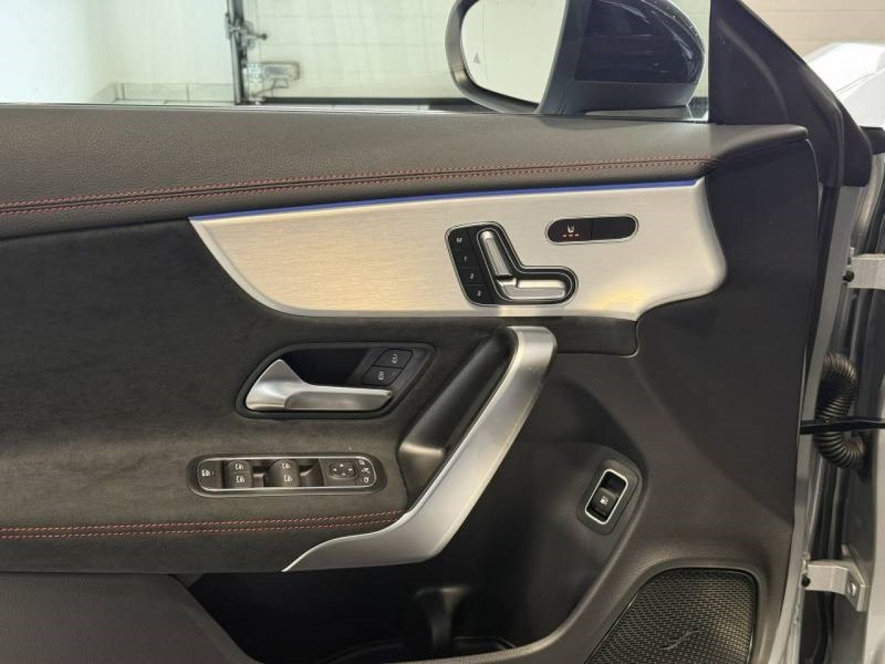 Photo du v&eacute;hicule 15 / 18