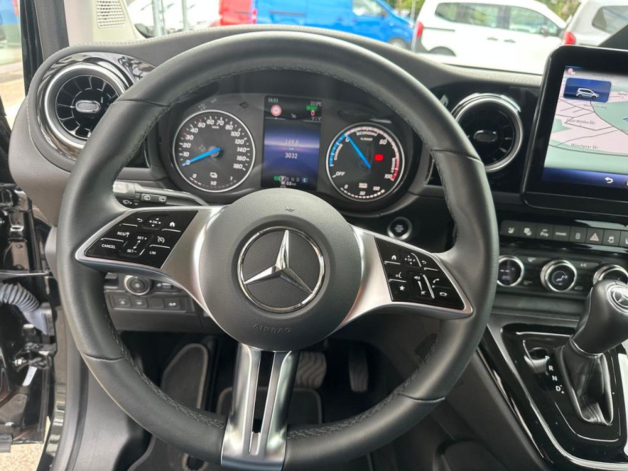 Fahrzeugbild 9 / 17