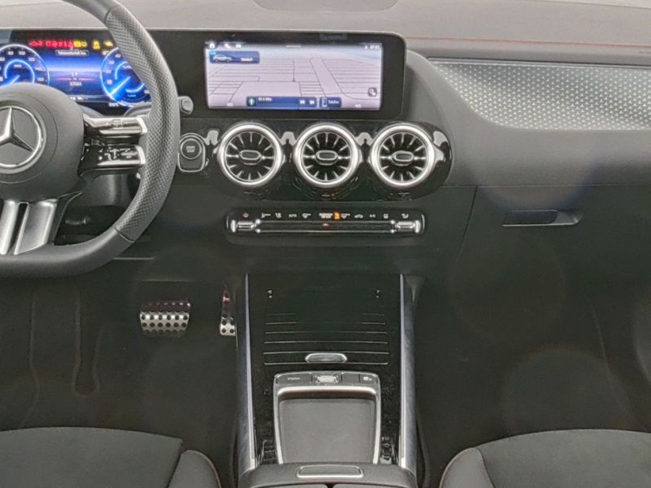 Mercedes-Benz EQA – Bild 7