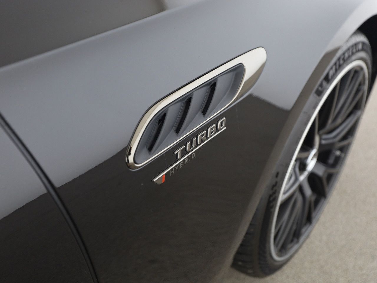 Mercedes-Benz E-Klasse – Bild 23