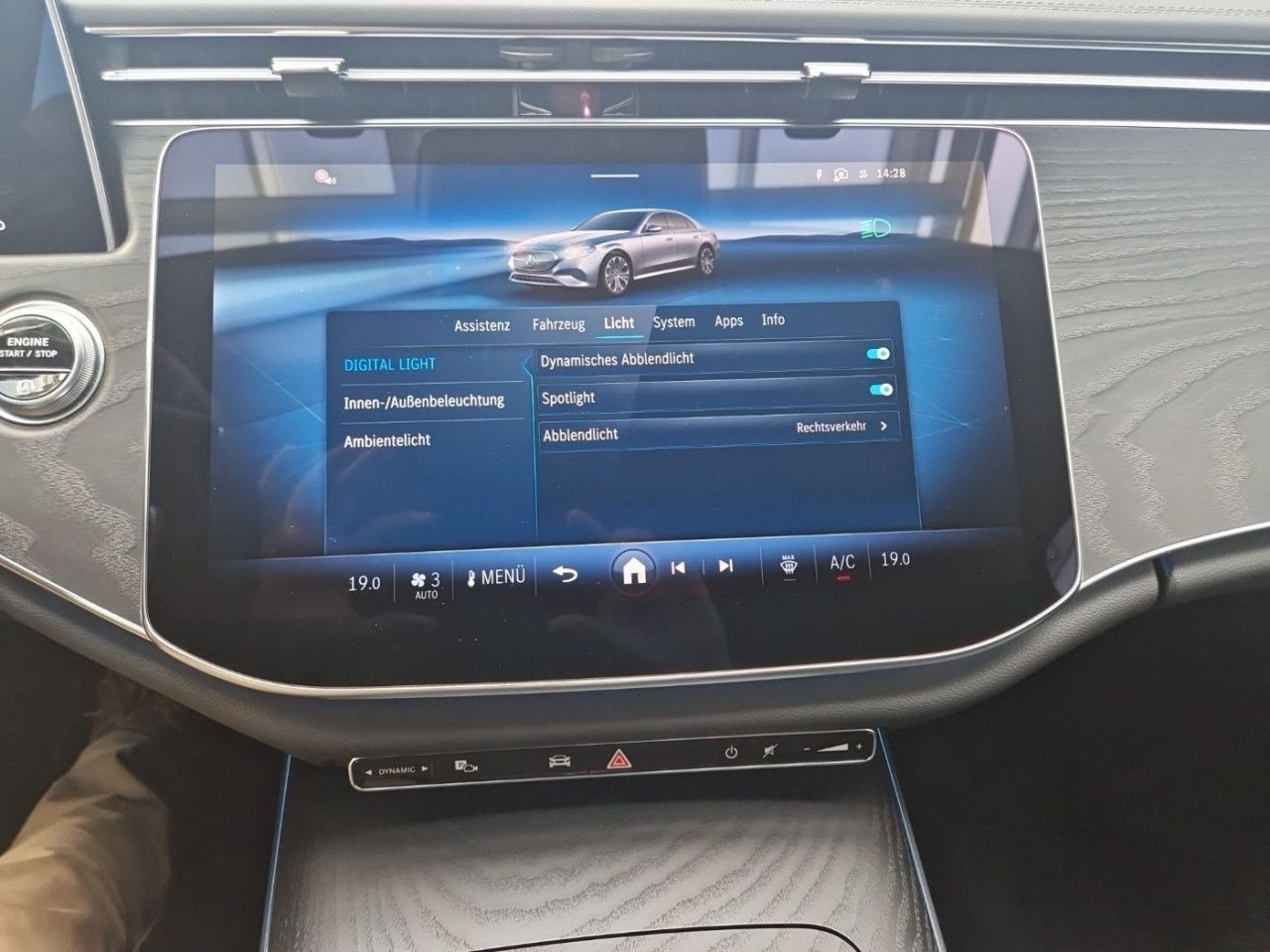 Fahrzeugbild 25 / 29