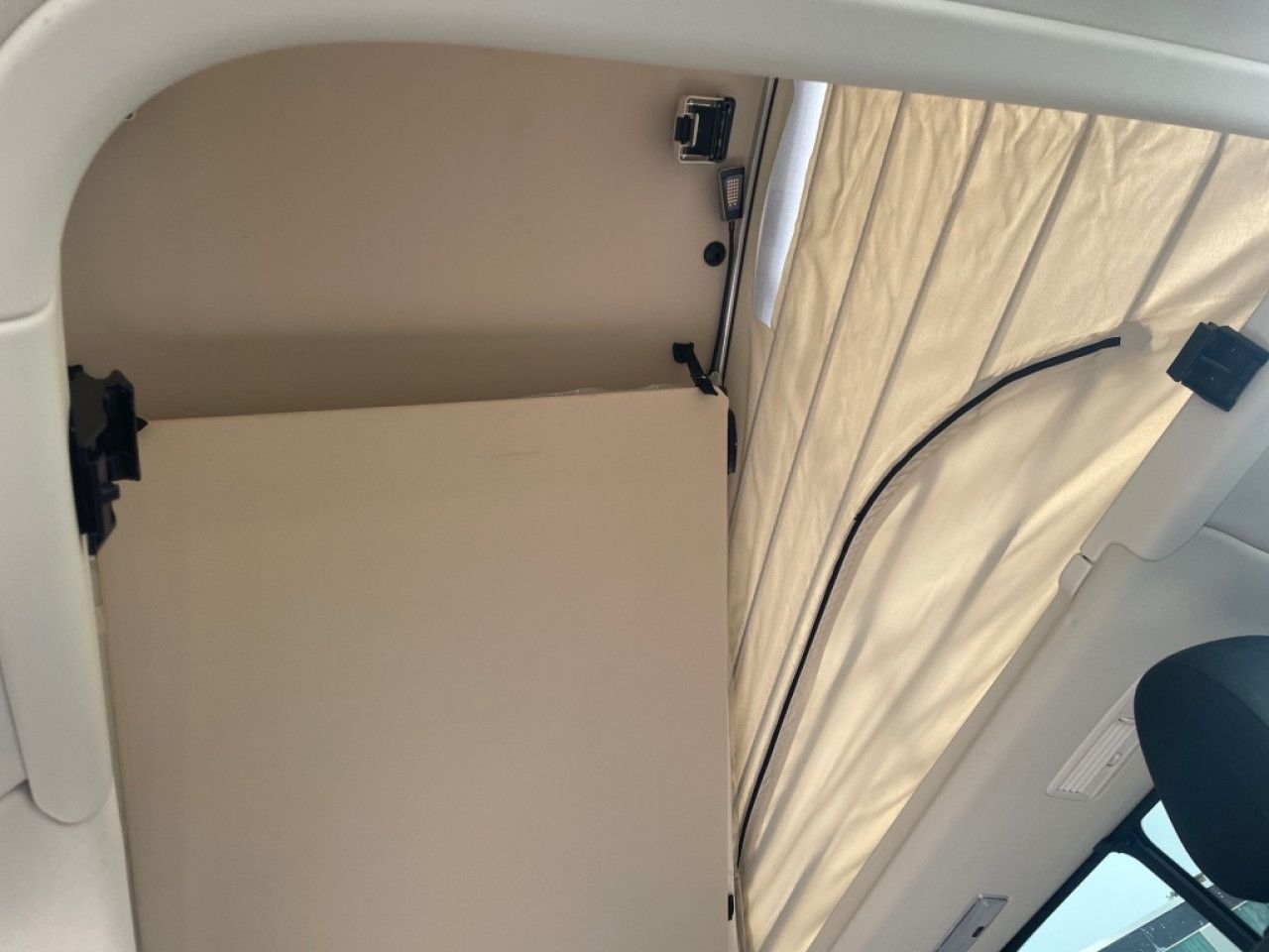 Fahrzeugbild 17 / 19