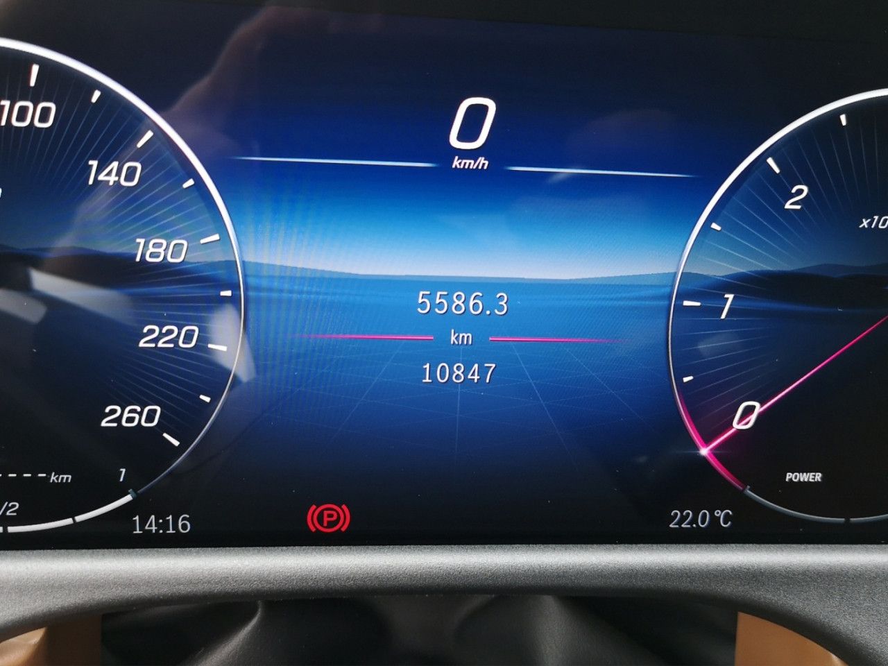 Mercedes-Benz E-Klasse – Bild 11