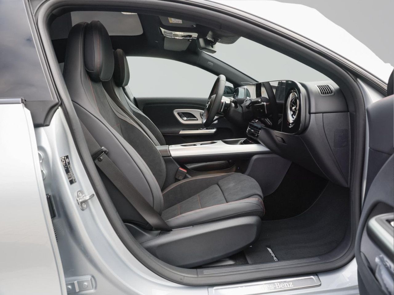 Mercedes-Benz CLA – Bild 2