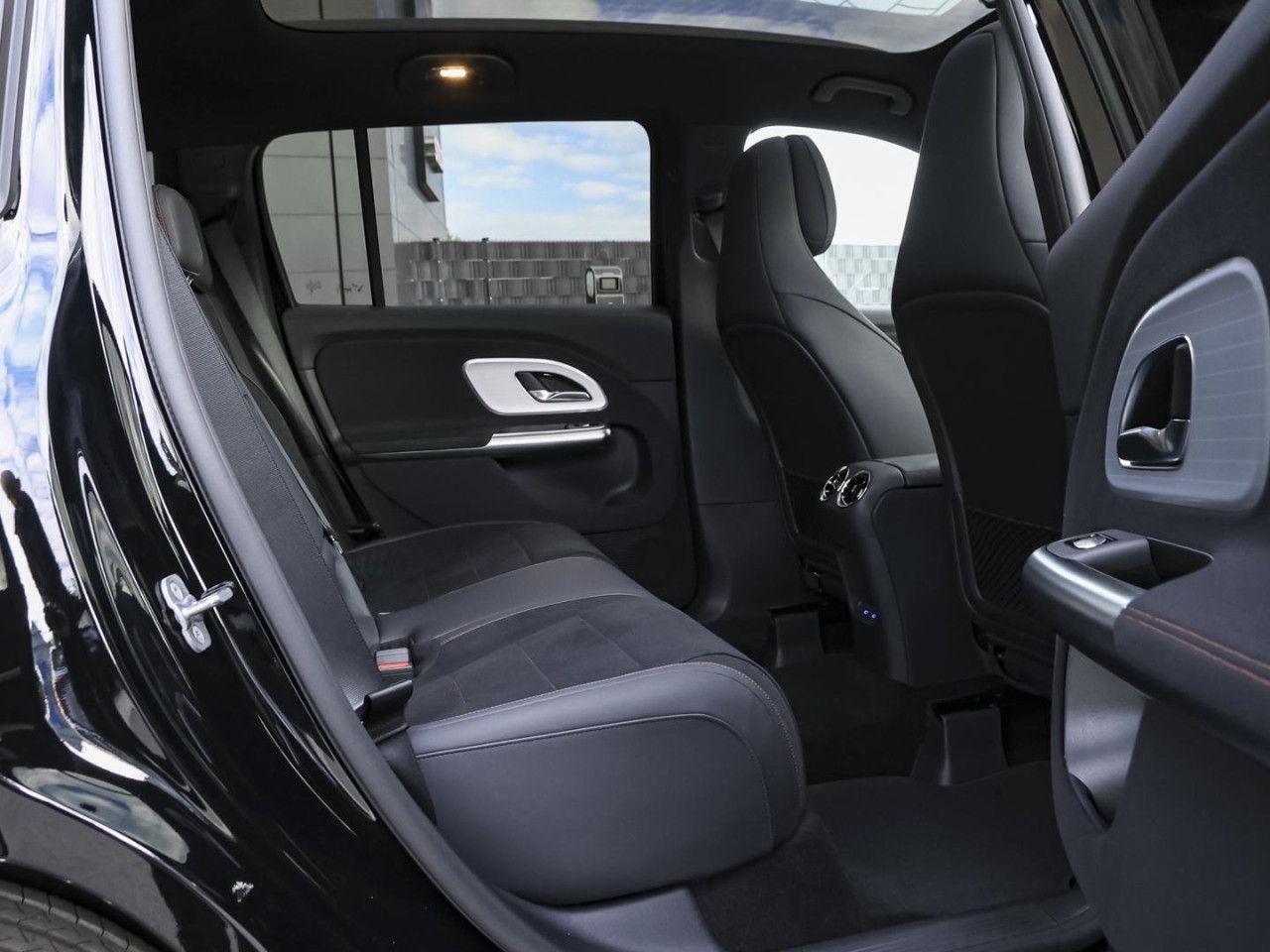 Mercedes-Benz GLB – Bild 6