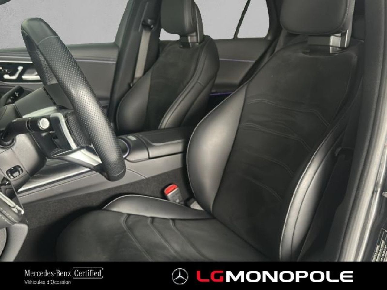 Photo du v&eacute;hicule 13 / 18