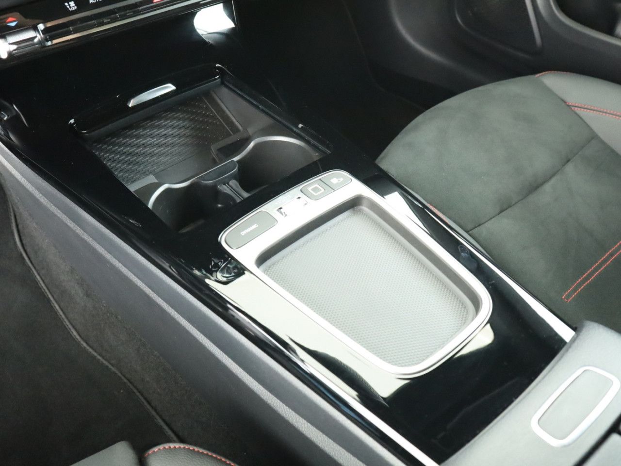 Mercedes-Benz CLA – Bild 15