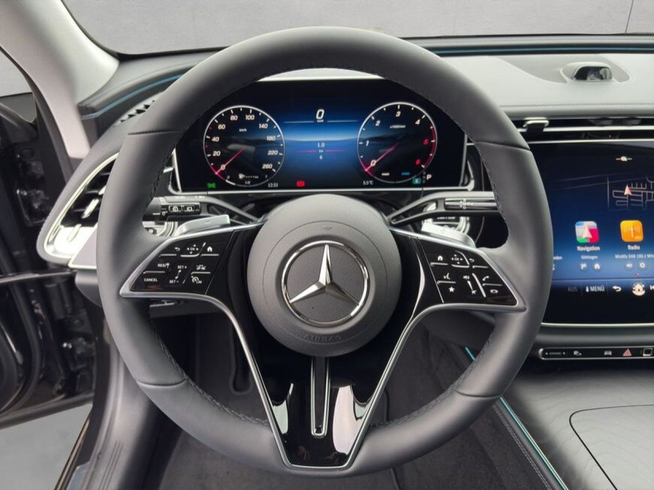 Mercedes-Benz E-Klasse – Bild 11