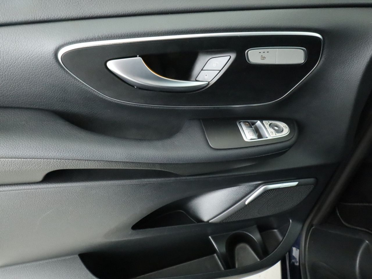 Fahrzeugbild 18 / 24