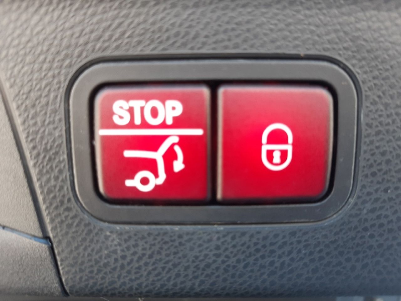 Photo du v&eacute;hicule 18 / 18