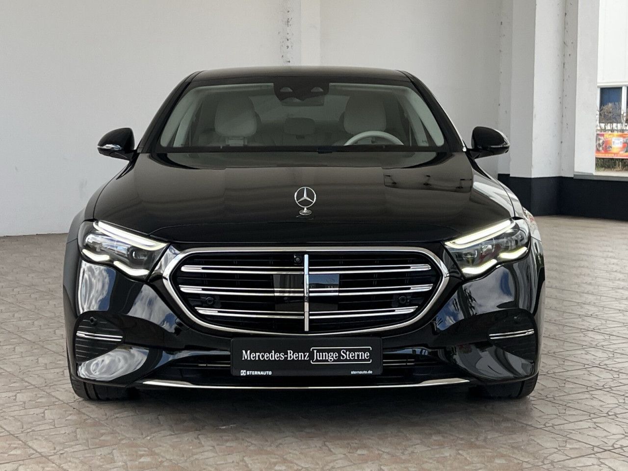Mercedes-Benz E-Klasse – Bild 2