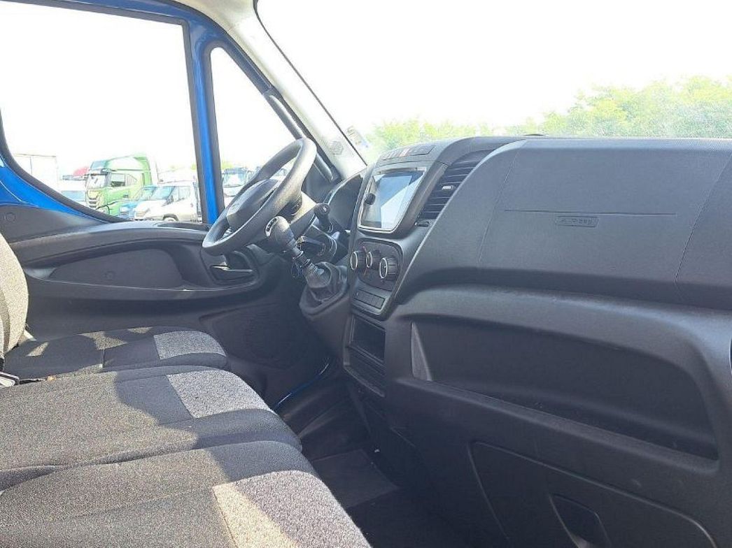 IVECO | 35C12B