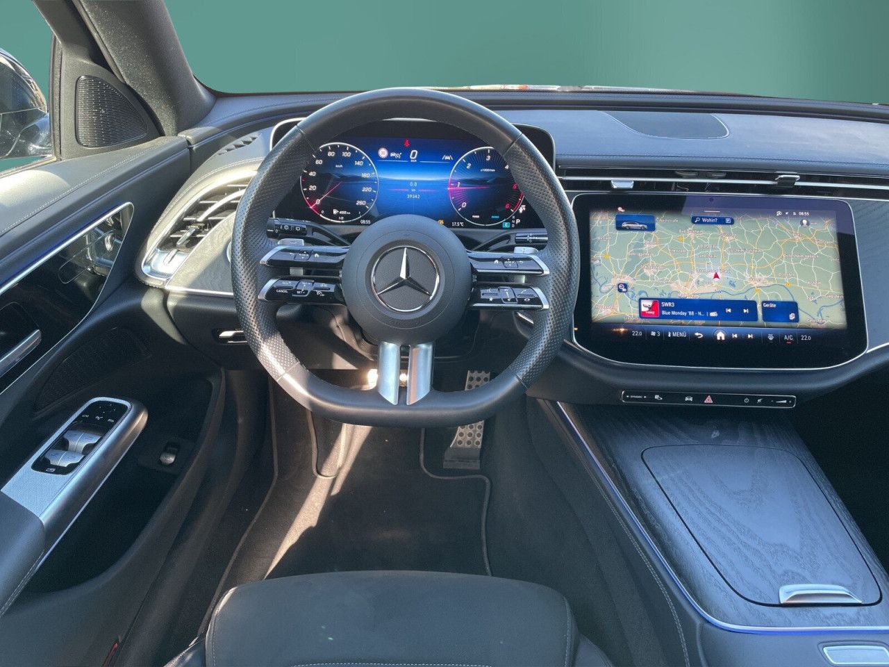 Mercedes-Benz E-Klasse – Bild 13