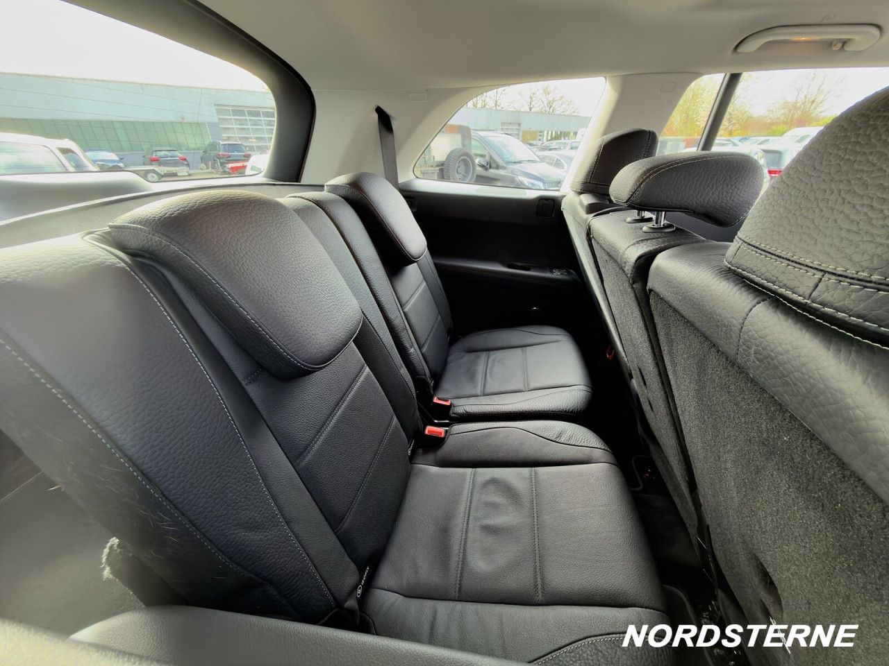 Mercedes-Benz GLS – Bild 18