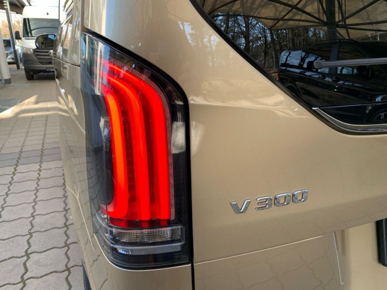 Fahrzeugbild 10 / 23