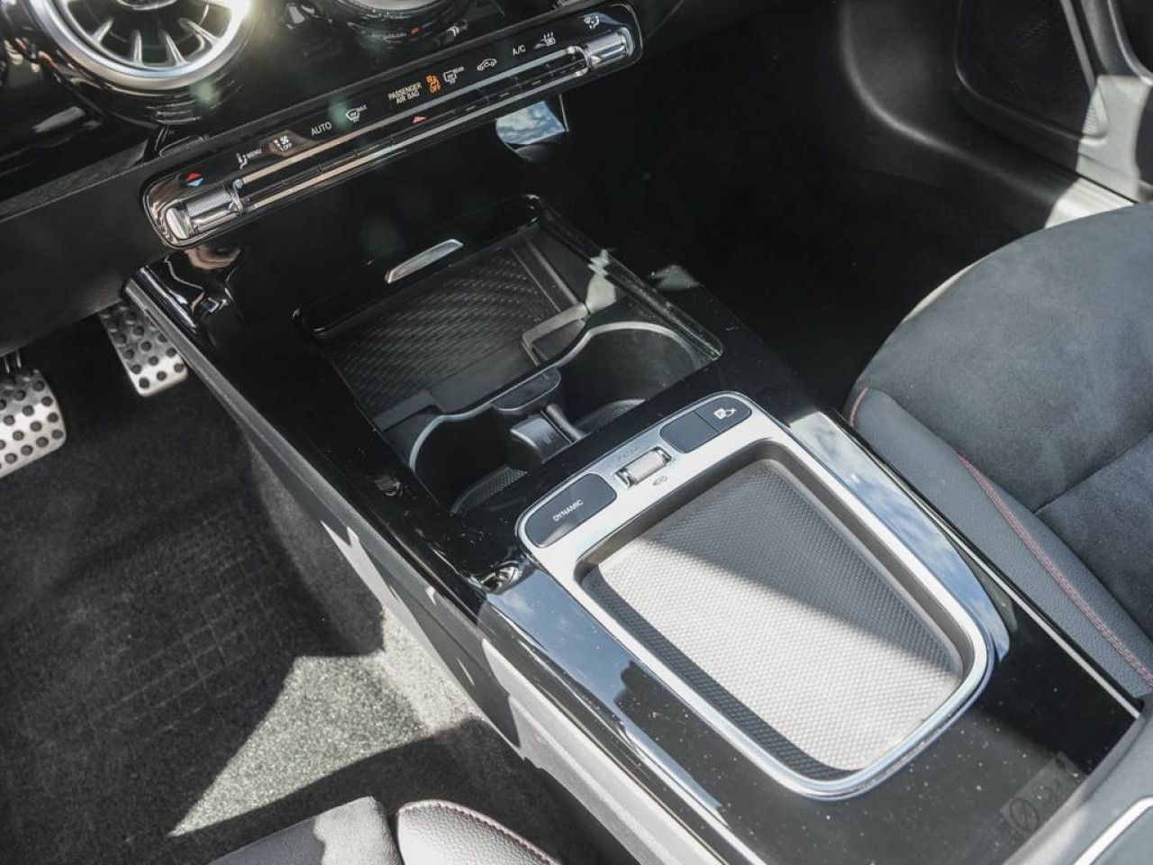 Mercedes-Benz CLA – Bild 8