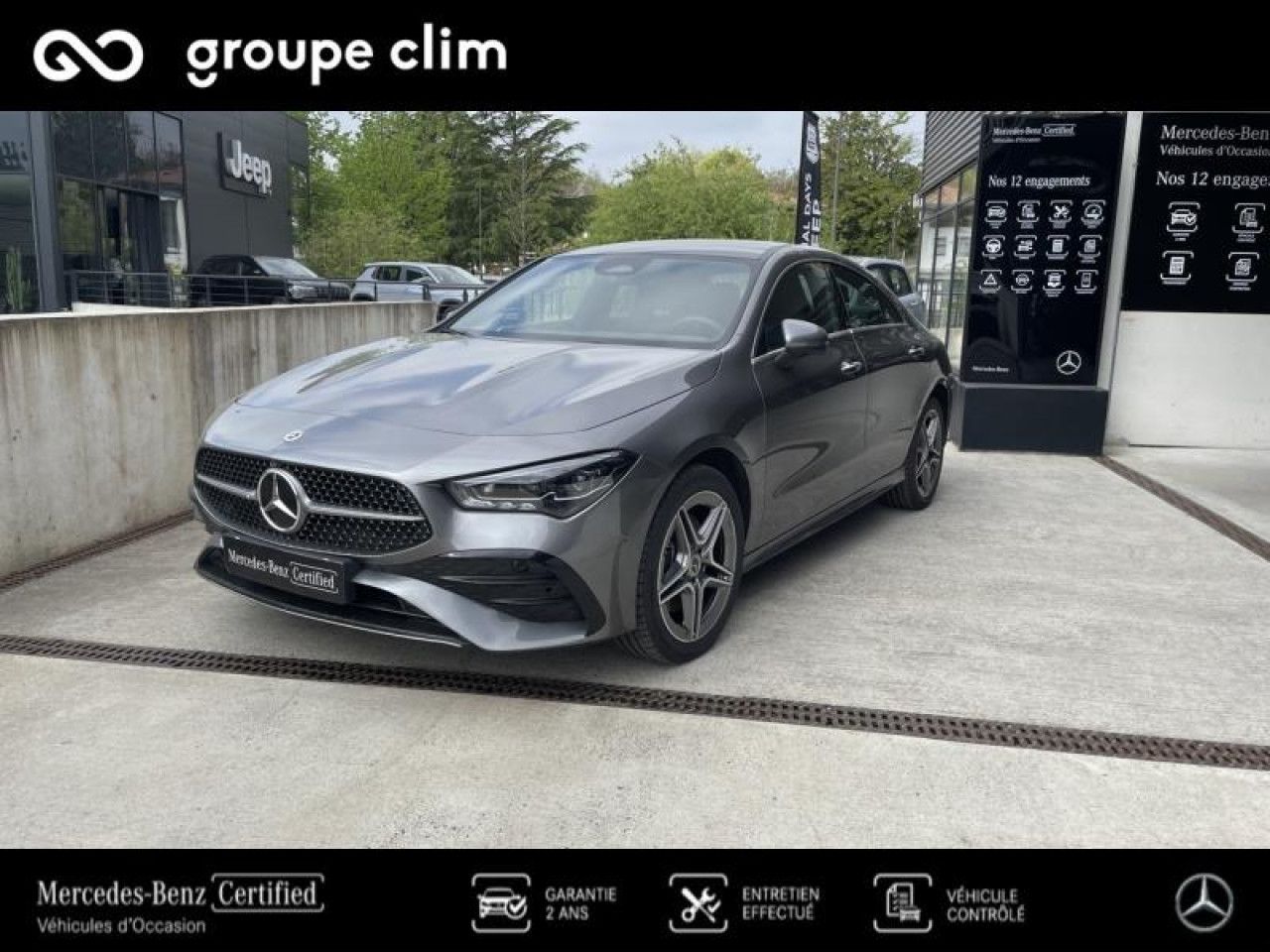 Photo du v&eacute;hicule 1 / 18