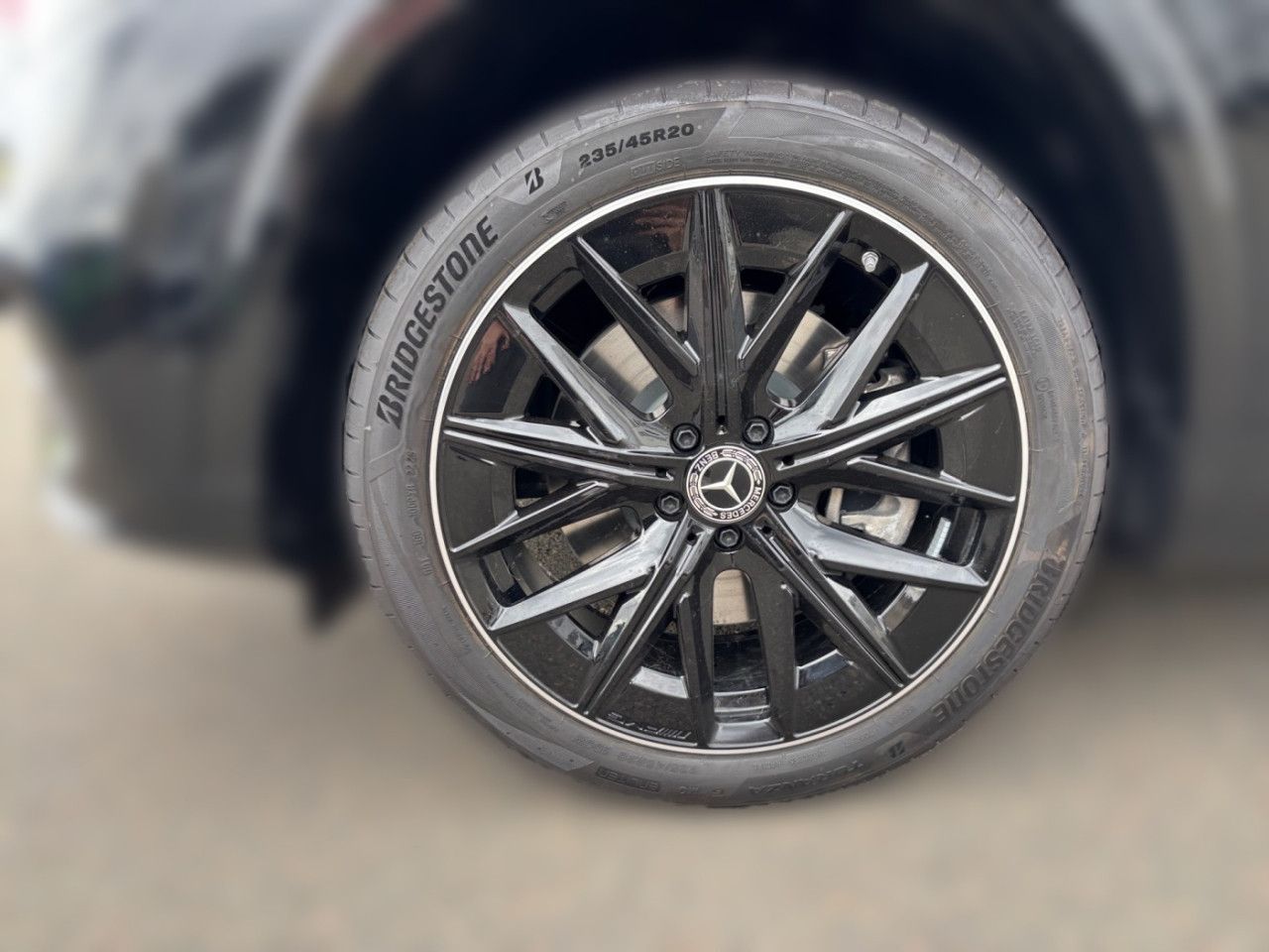 Mercedes-Benz GLB – Bild 4