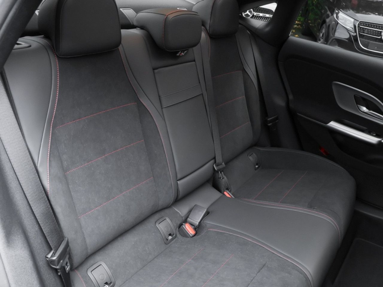 Mercedes-Benz CLA – Bild 4