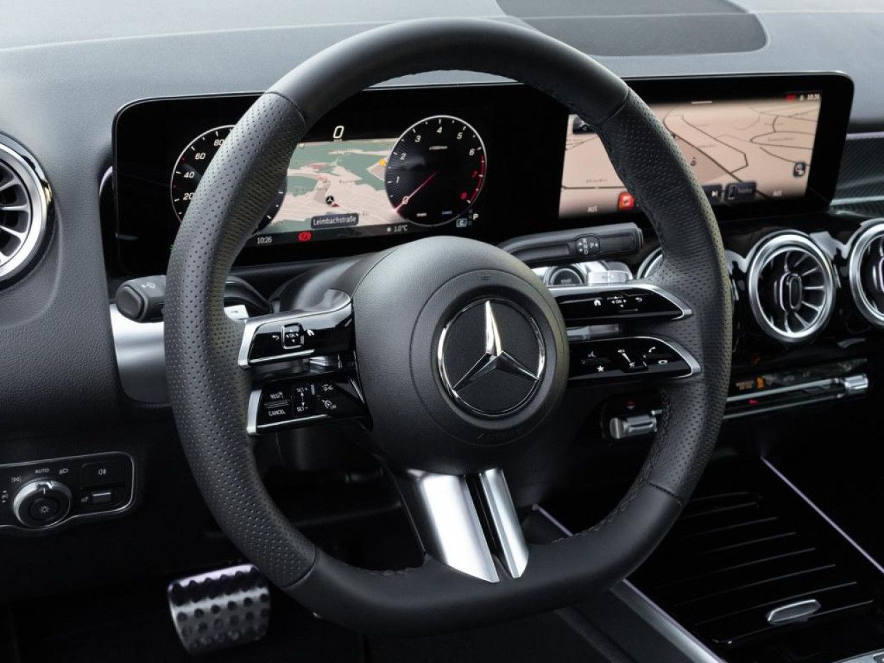 Mercedes-Benz GLB – Bild 13