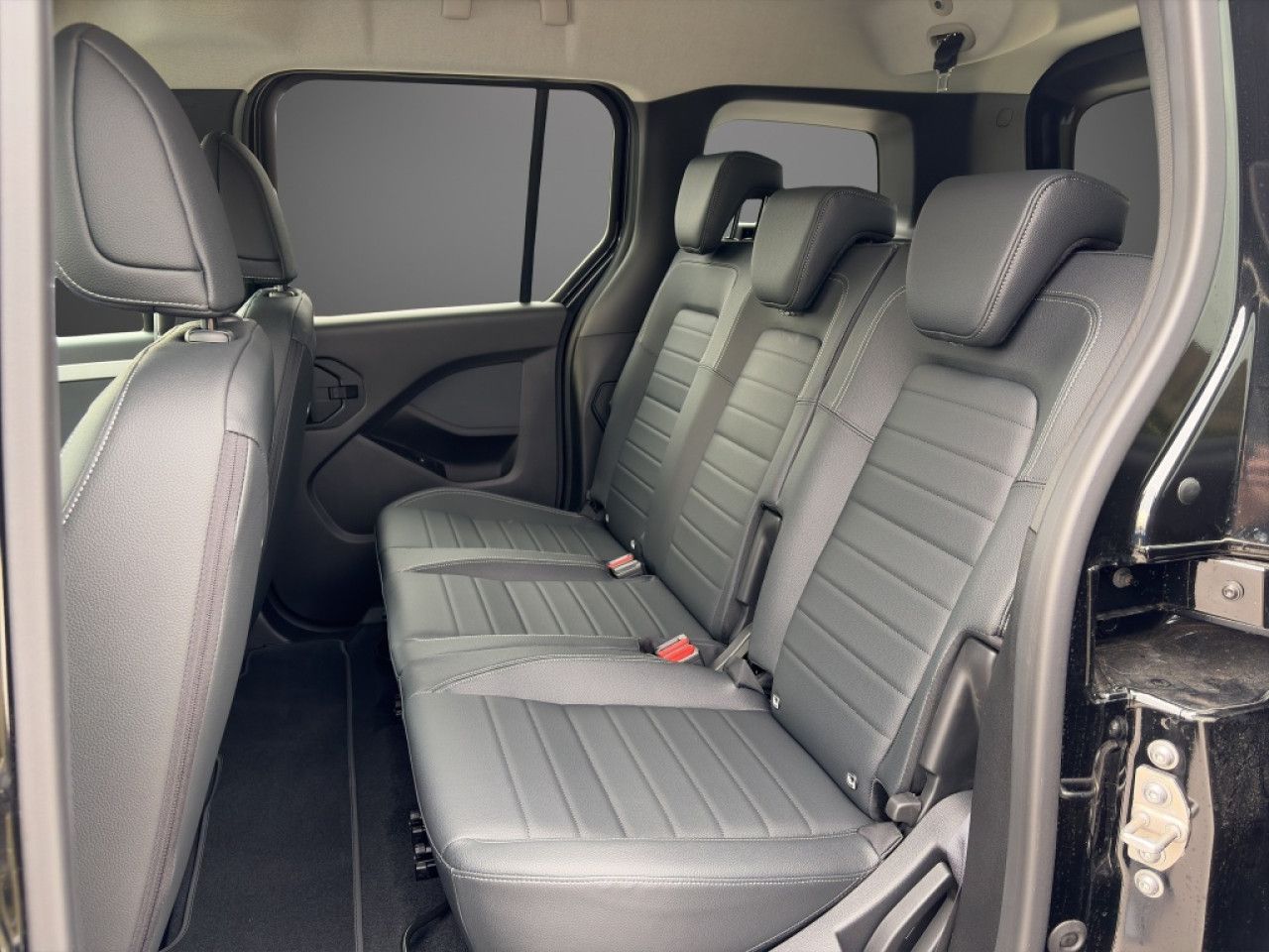 Fahrzeugbild 14 / 14