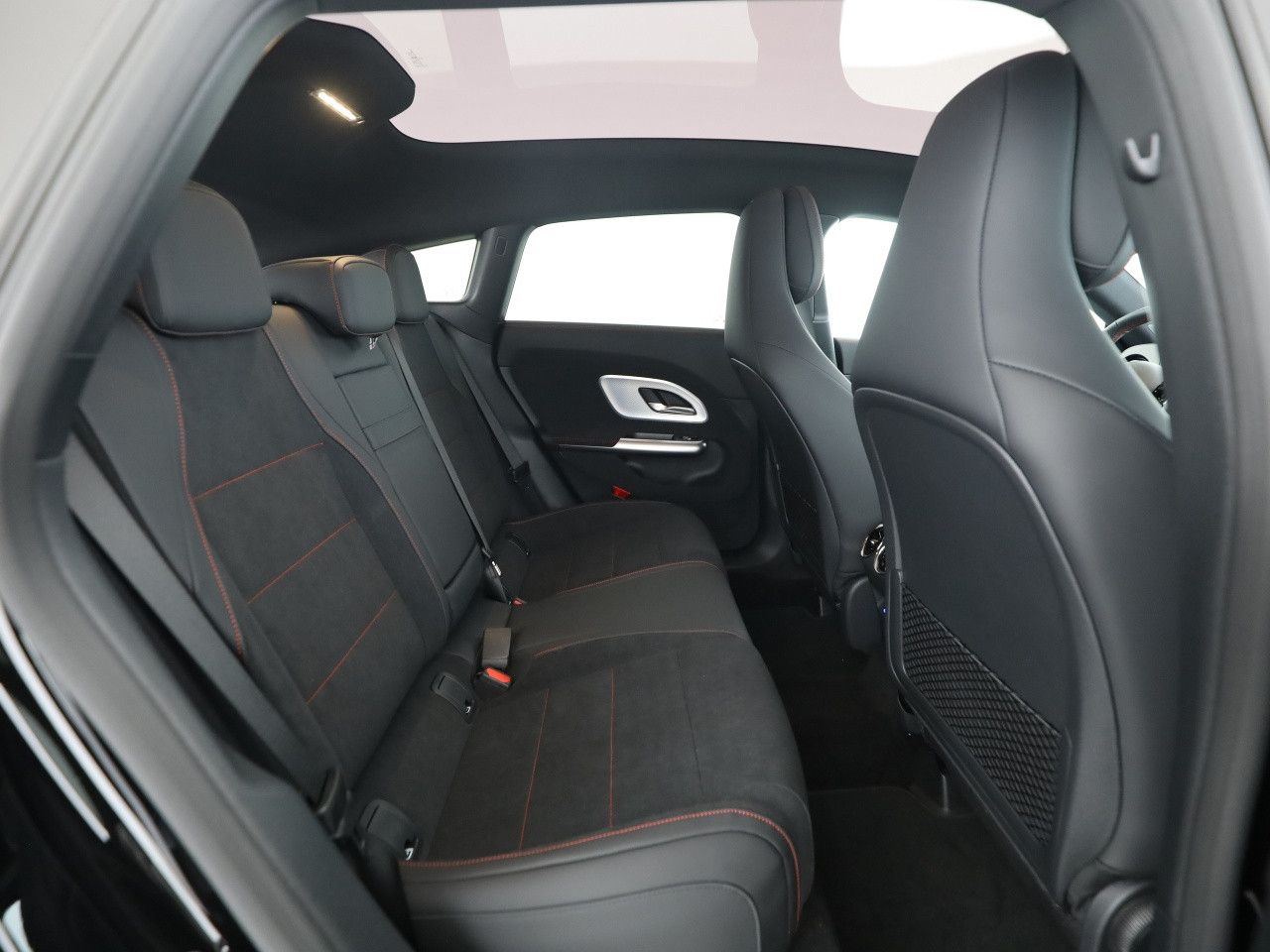 Mercedes-Benz CLA – Bild 14