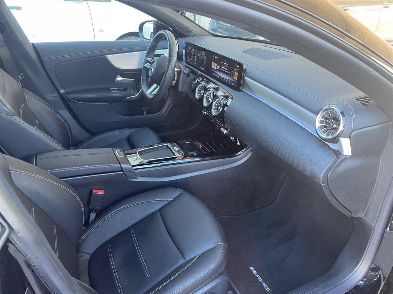 Fahrzeugbild 10 / 25