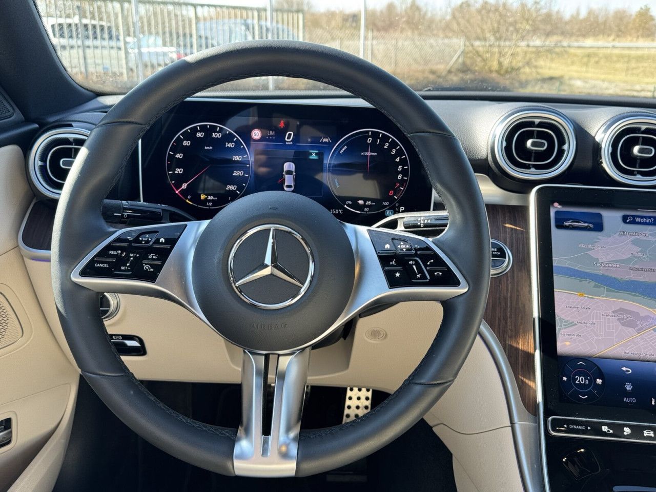 Fahrzeugbild 13 / 24