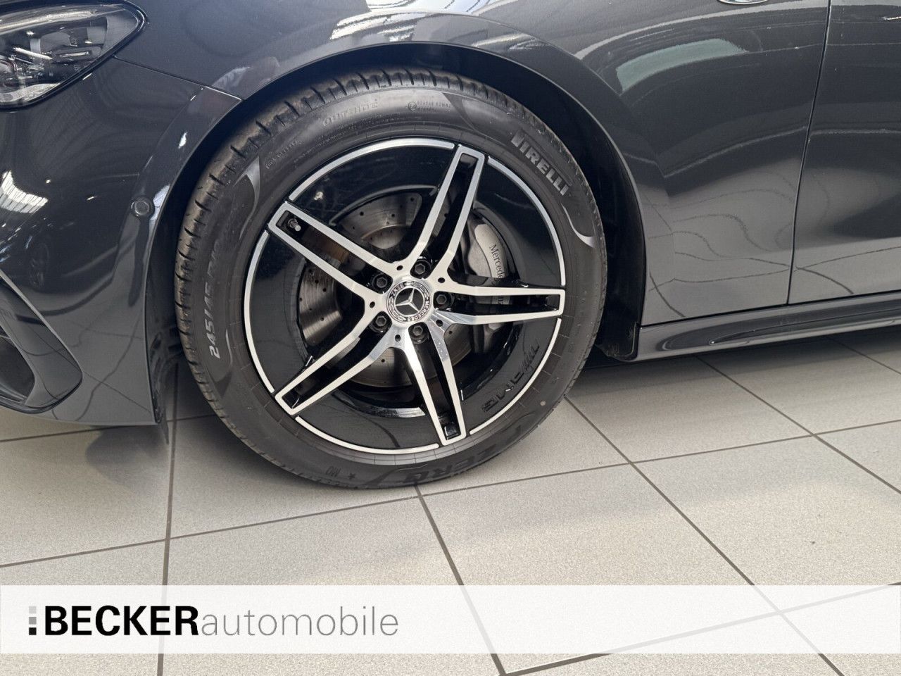 Mercedes-Benz E-Klasse – Bild 25