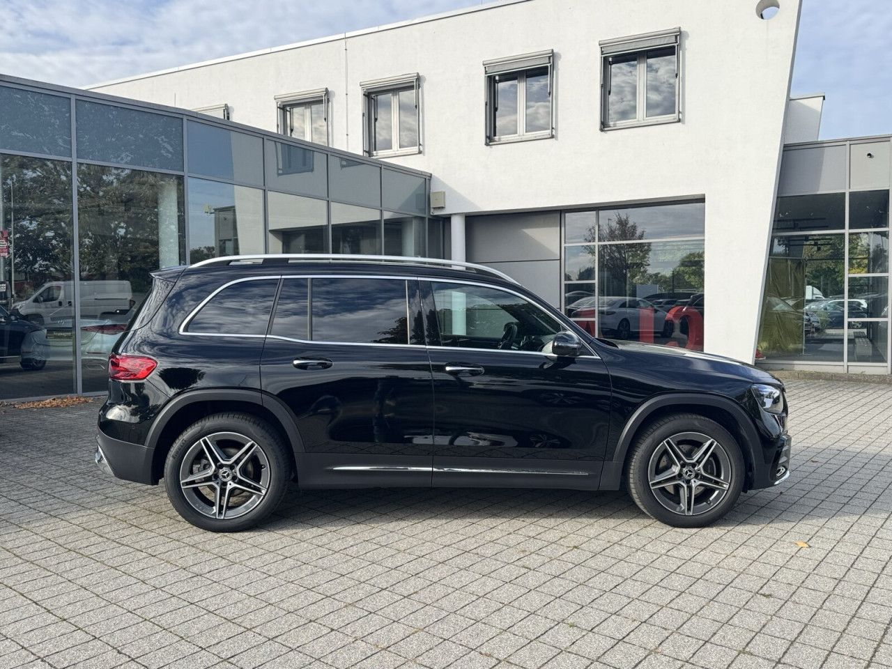 Mercedes-Benz GLB – Bild 8