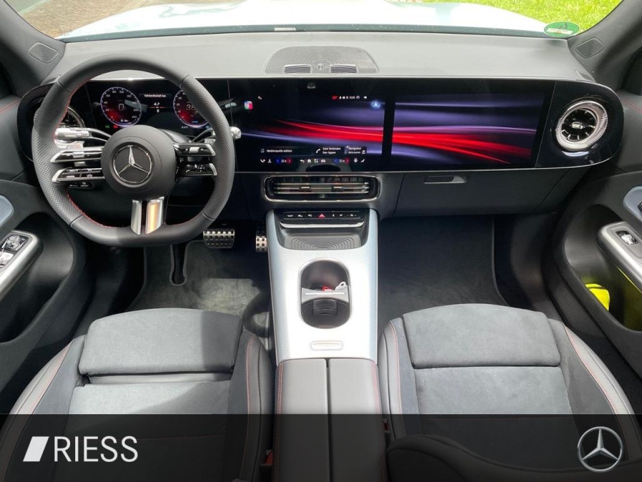 Mercedes-Benz GLB – Bild 12