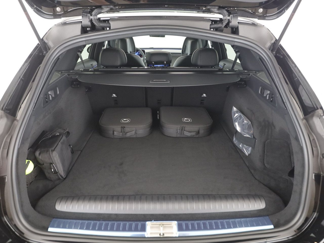 Mercedes-Benz E-Klasse – Bild 15