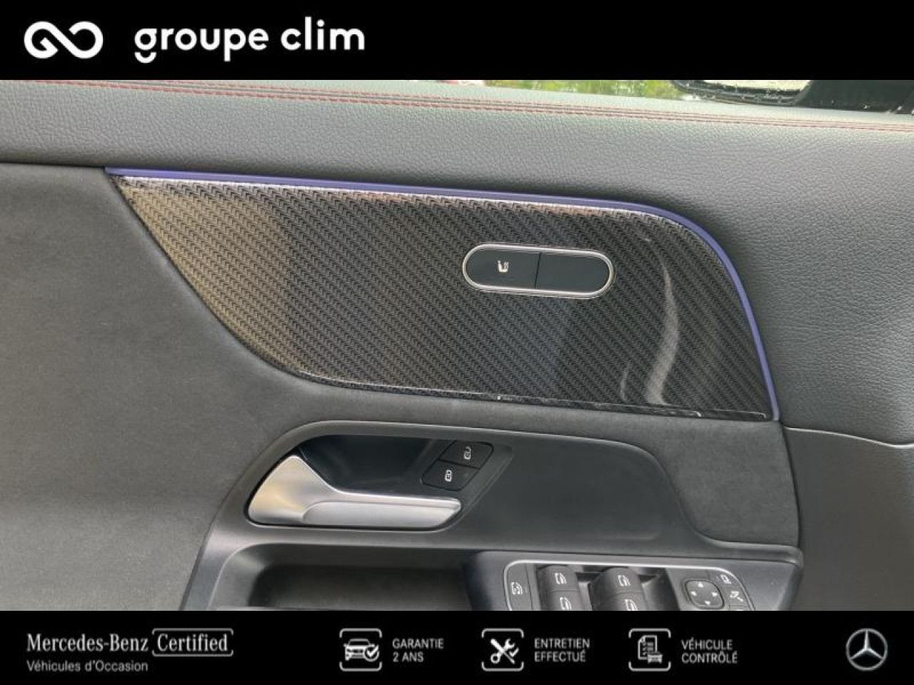 Photo du v&eacute;hicule 17 / 18