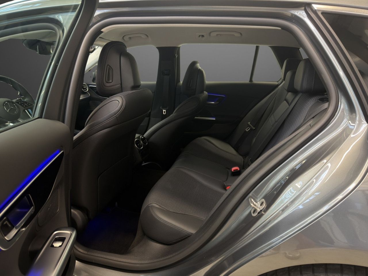 Mercedes-Benz C-Klasse – Bild 8