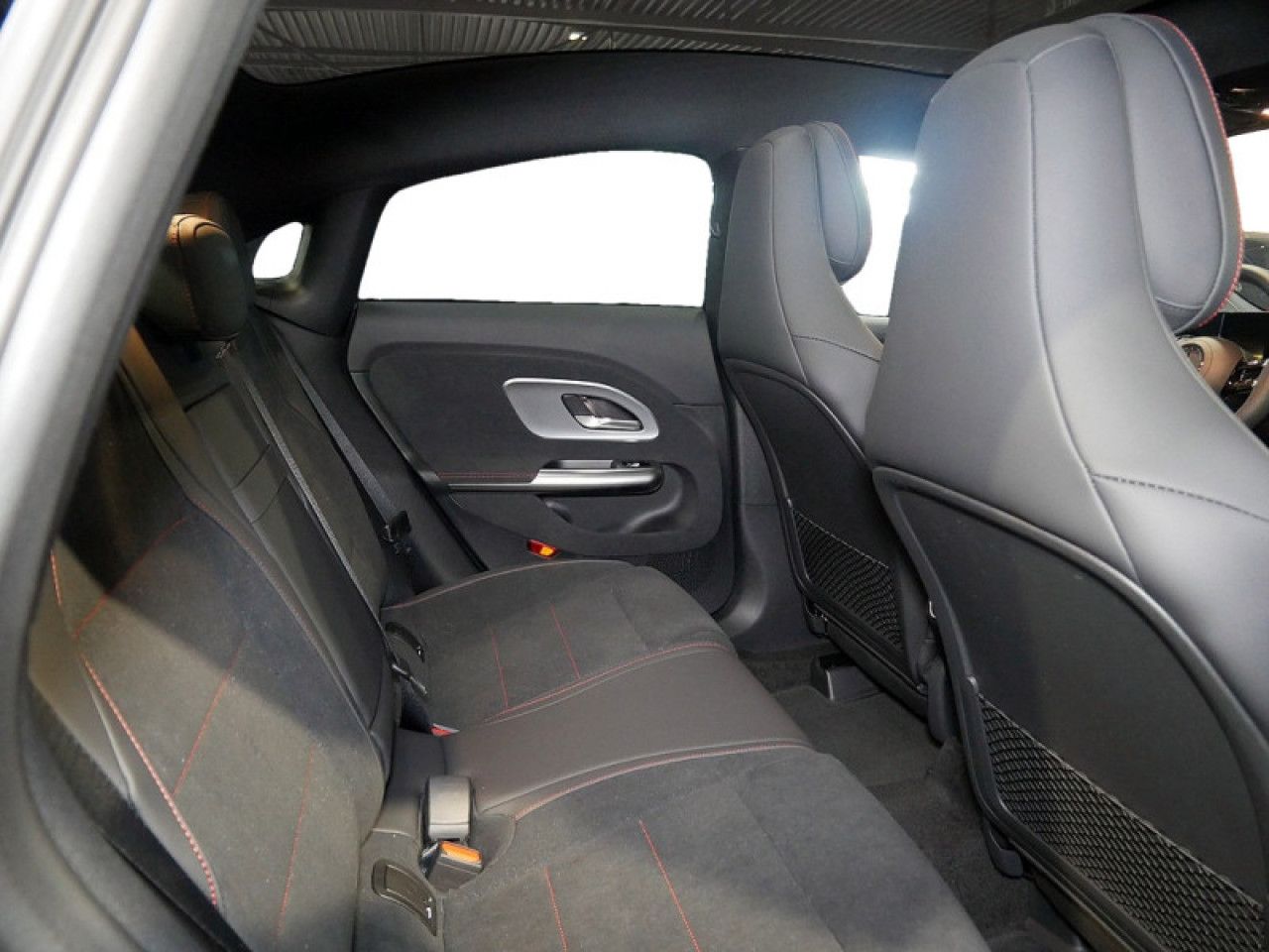 Mercedes-Benz CLA – Bild 6