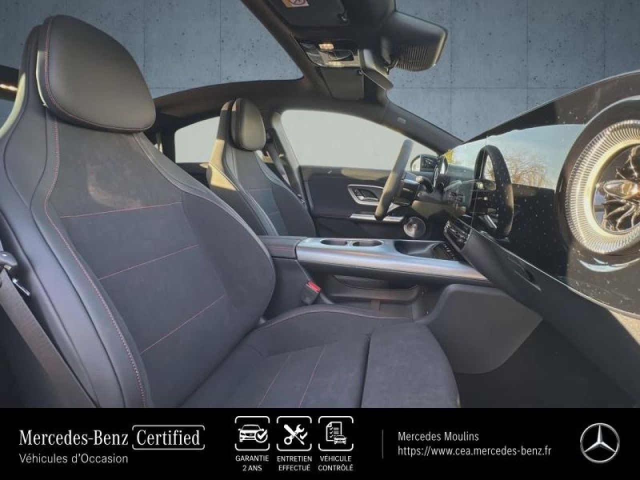 Photo du v&eacute;hicule 15 / 18