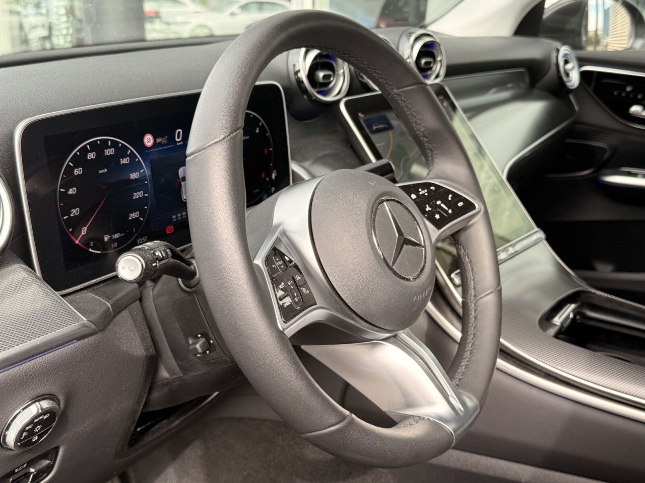 Mercedes-Benz GLC – Bild 14