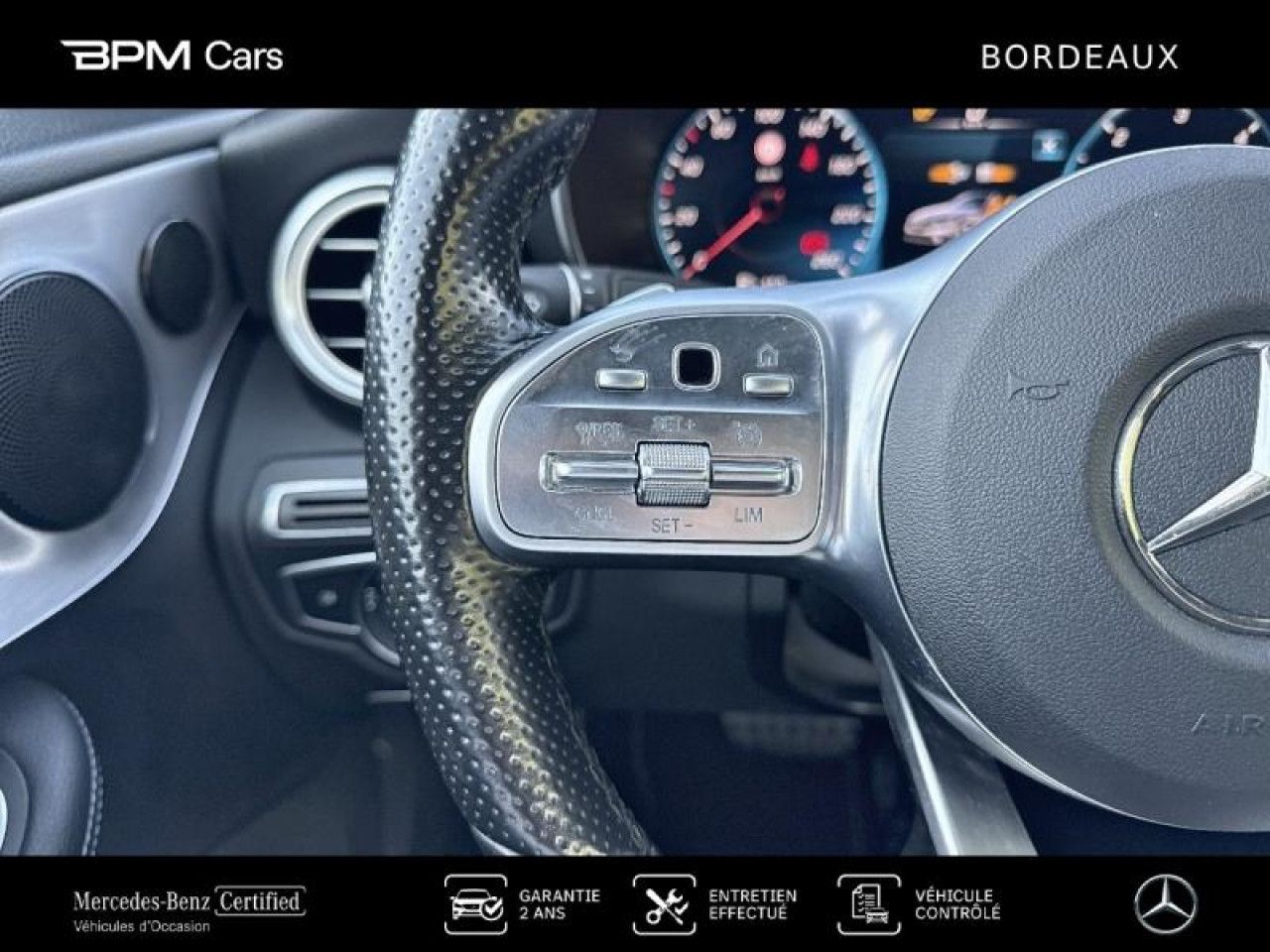 Photo du véhicule 17 / 18