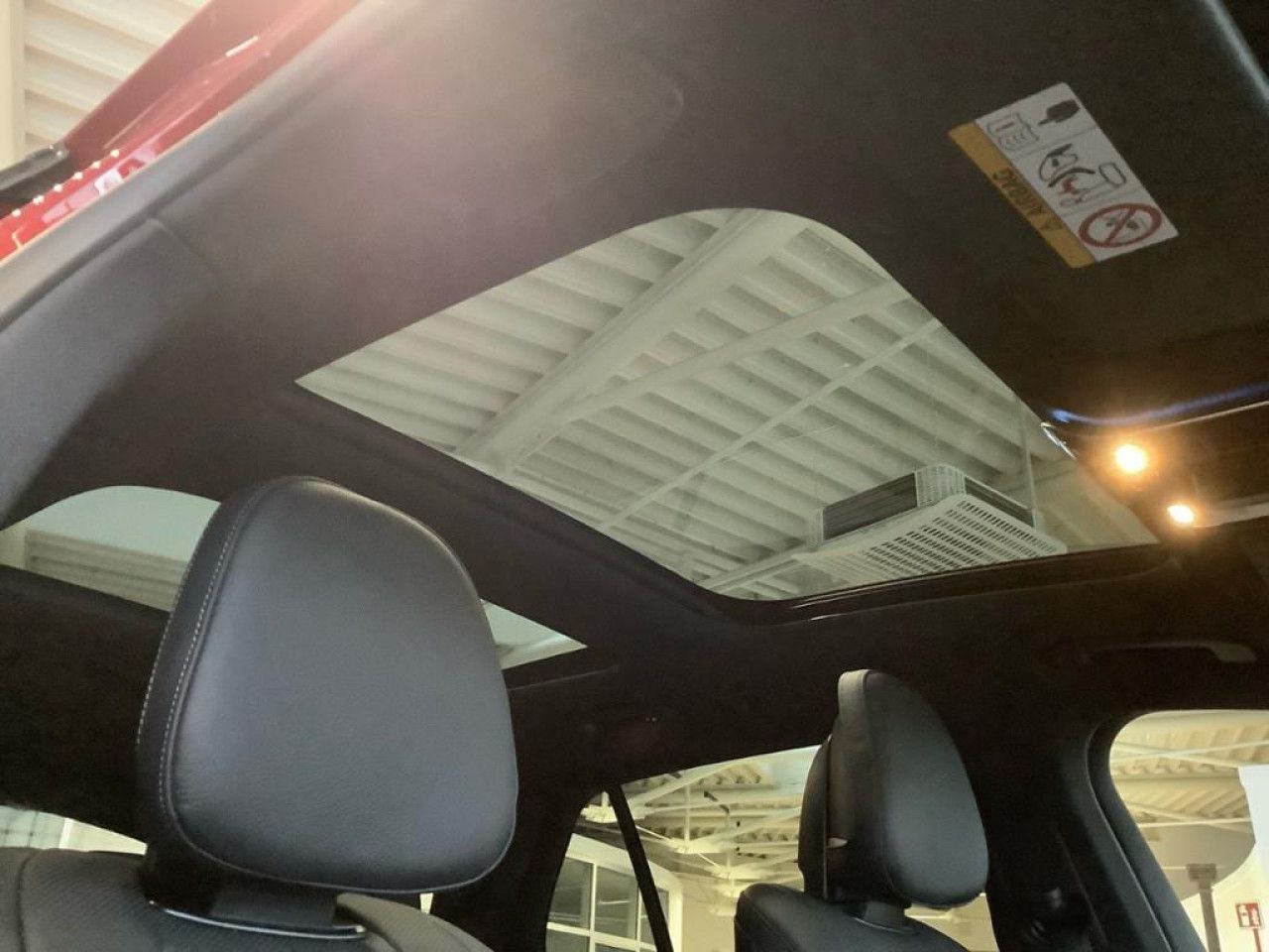 Mercedes-Benz E-Klasse – Bild 17