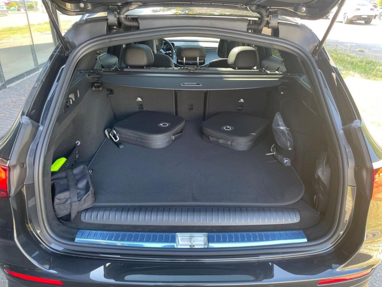 Mercedes-Benz E-Klasse – Bild 13